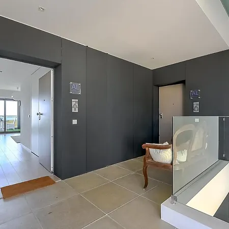 Appartement Ken Blacklock *