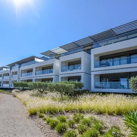 Апартаменты Ken Blacklock Фузета